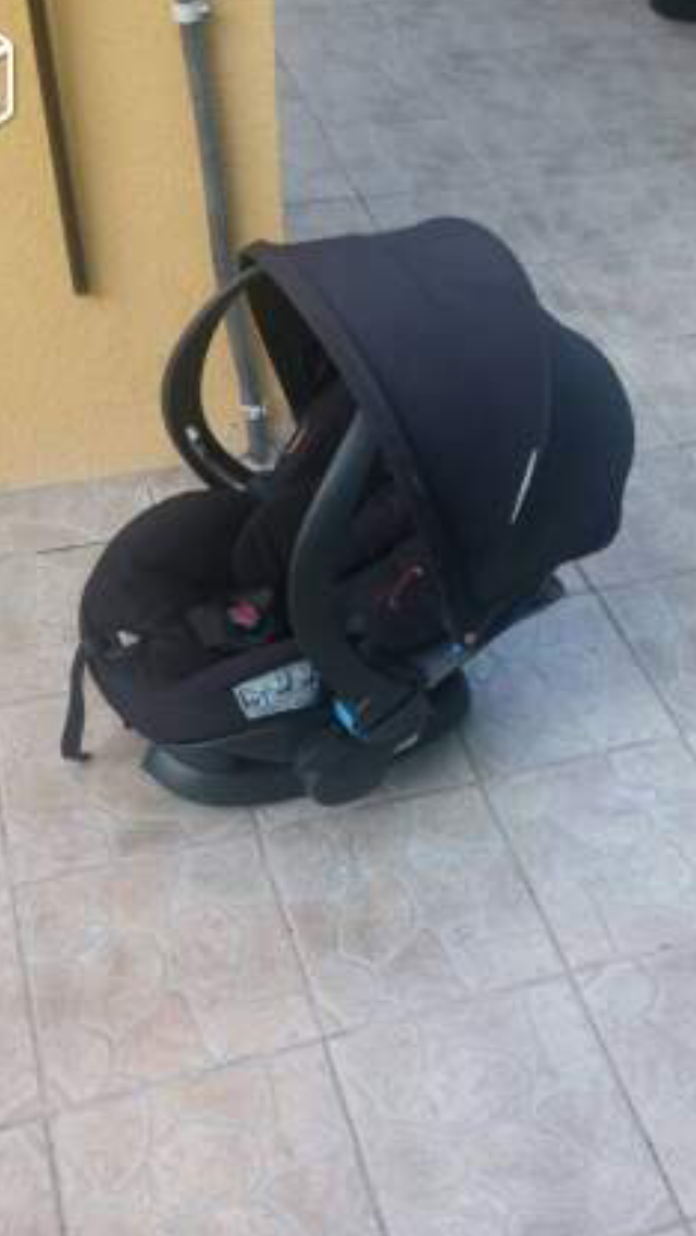 siege auto stokke izi go