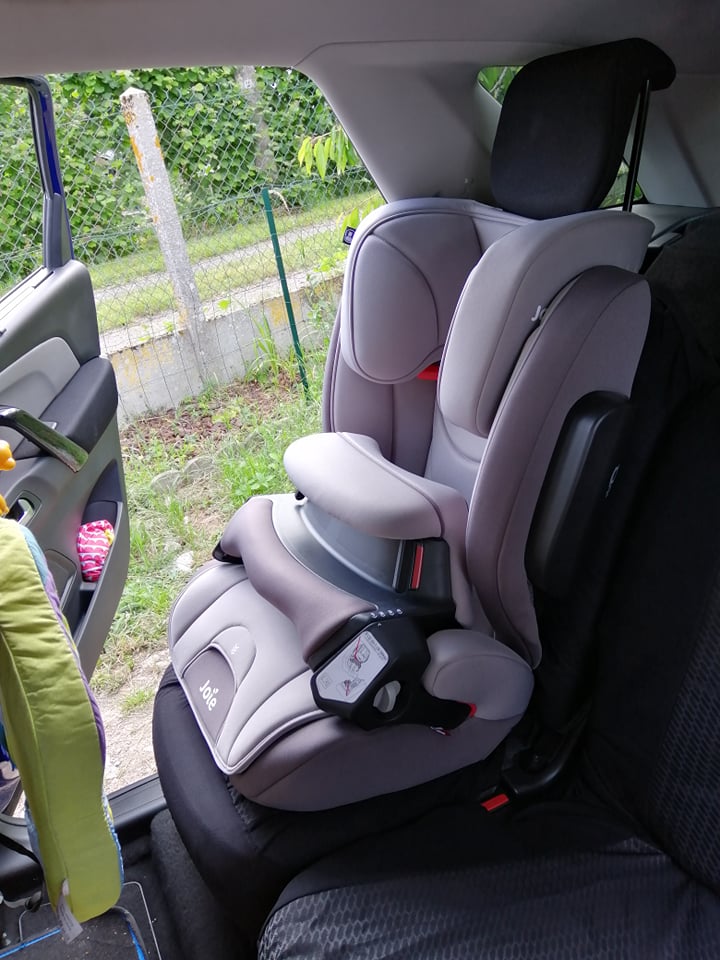 crash test siege auto joie