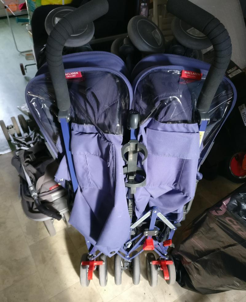 poussette maclaren double