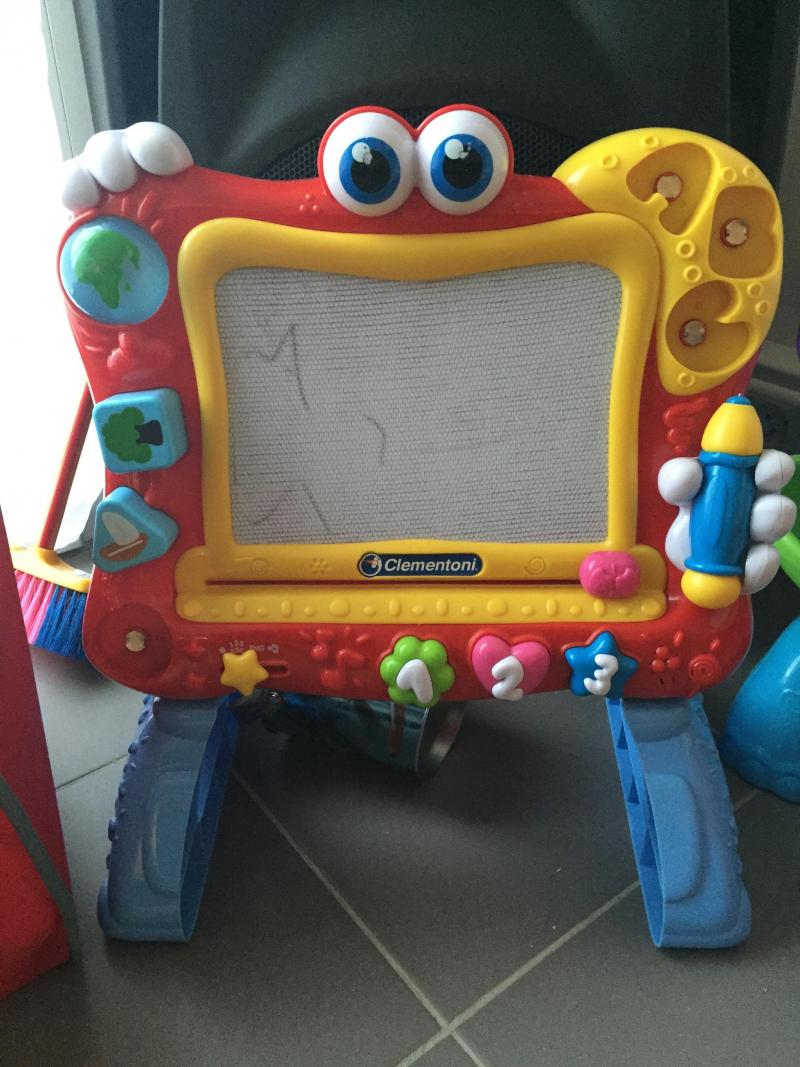 Martin Mon Tableau A Dessins Clementoni Avis Et Comparateur De Prix