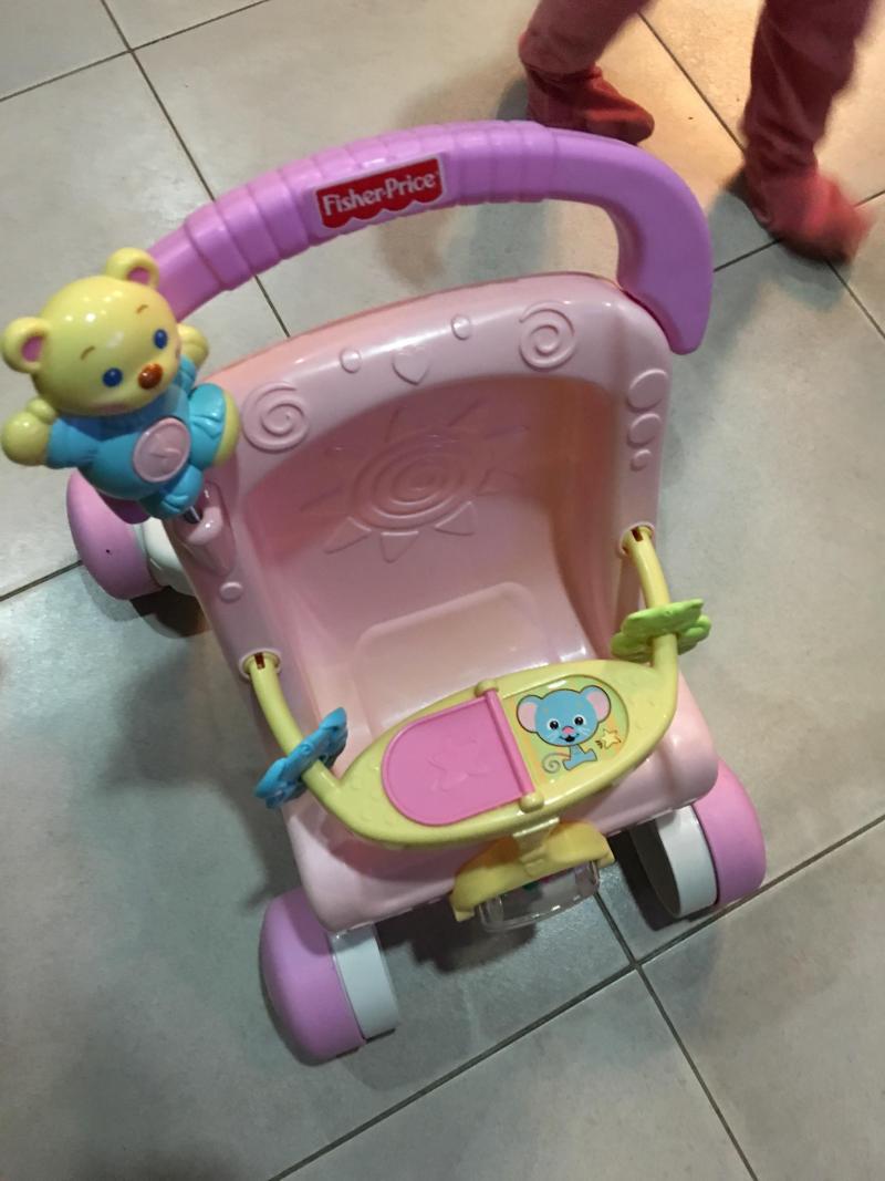 poussette fisher price premier pas