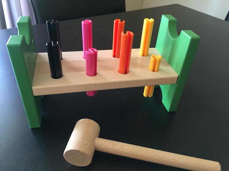 Planche A Clous Et Marteau Mula Ikea Avis Et Comparateur De Prix