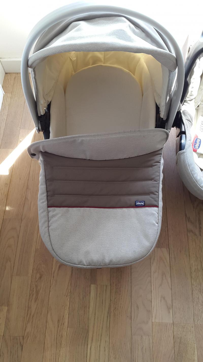 poussette chicco trio living cube
