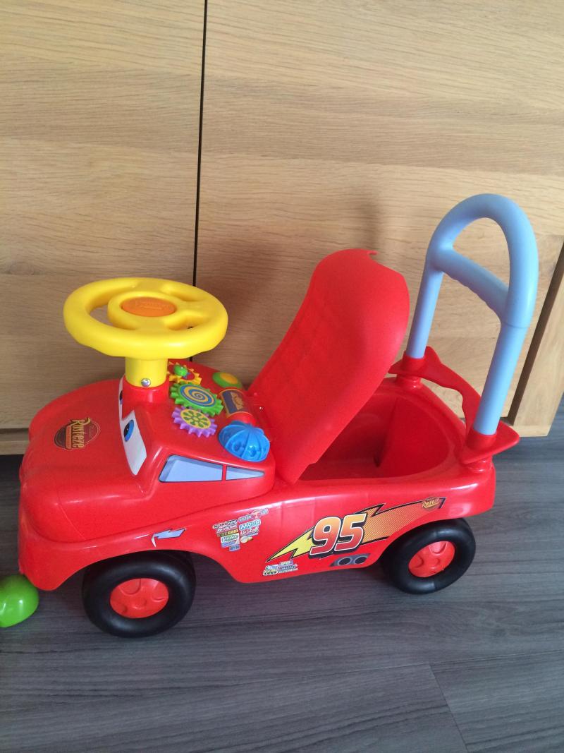 voiture cars porteur