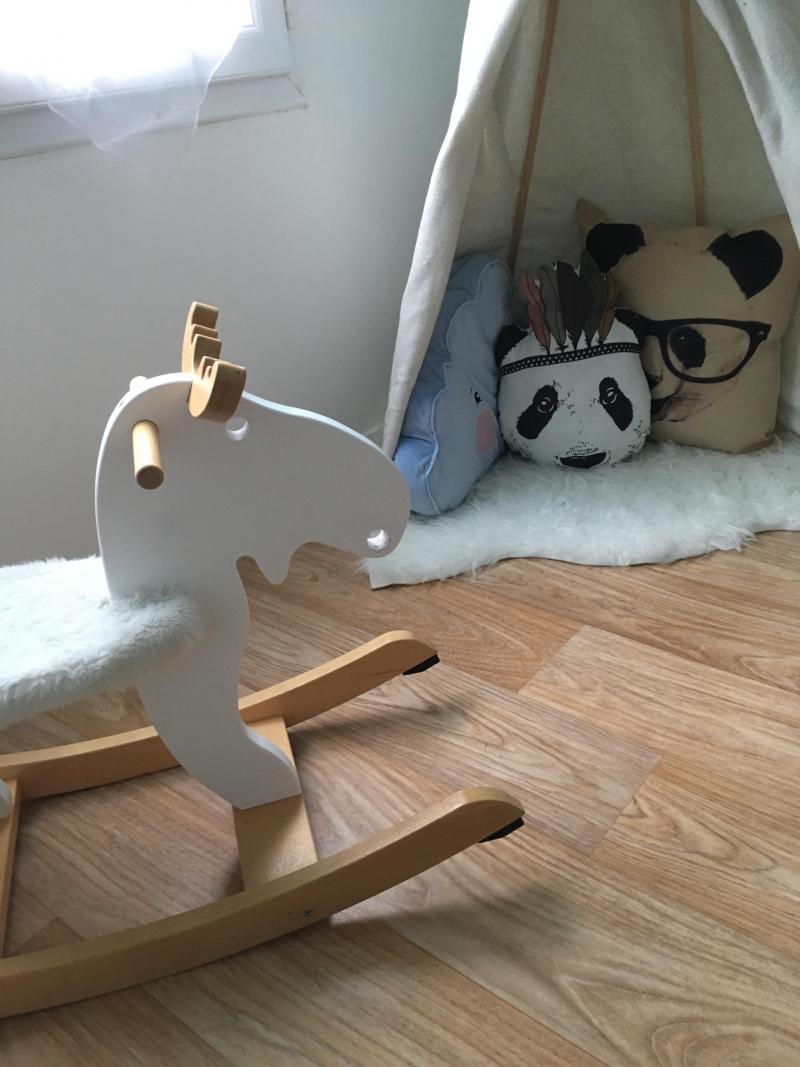 ikea cheval a bascule