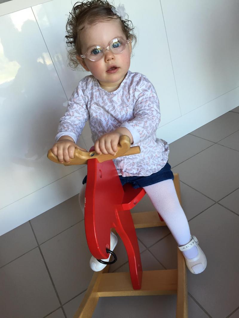 ikea cheval a bascule