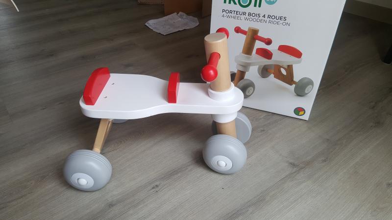 porteur trotteur oxybul