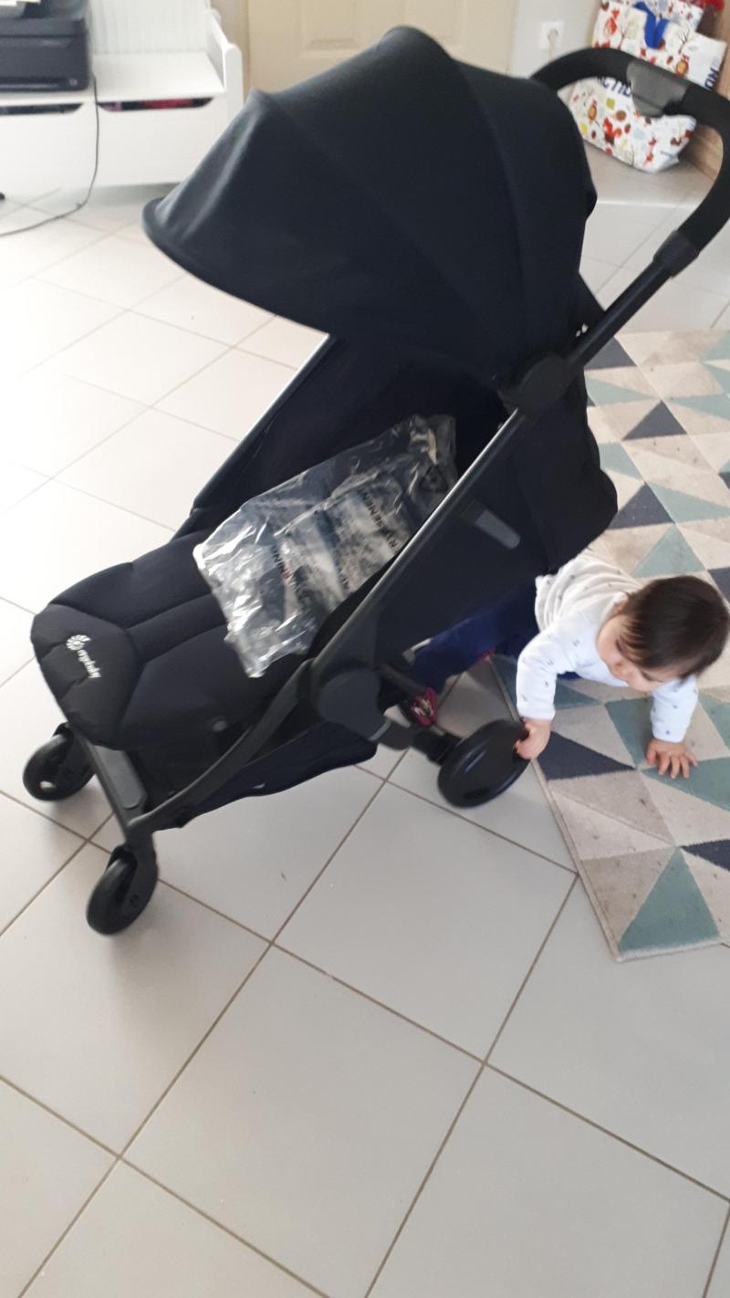 poussette avec grande capote