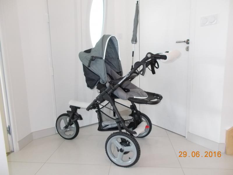 poussette high trek neuve