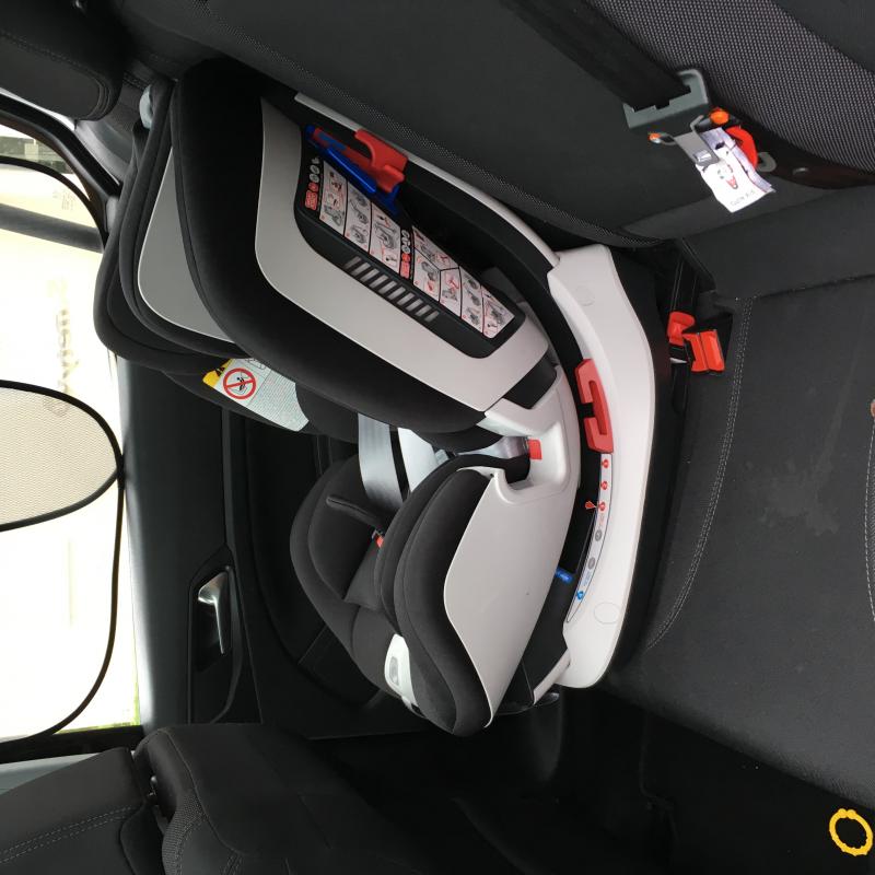 siege auto chicco seat up crash test