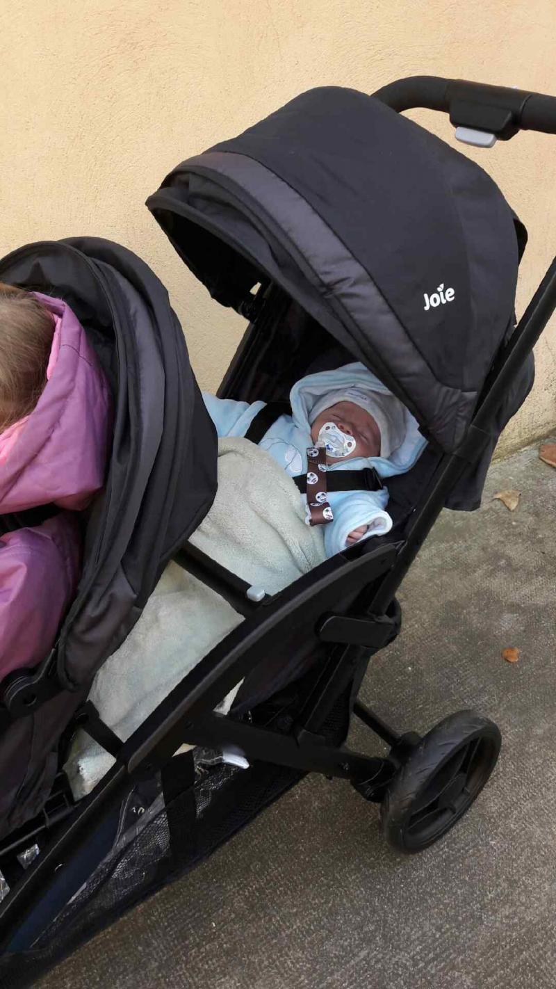poussette double joie avis