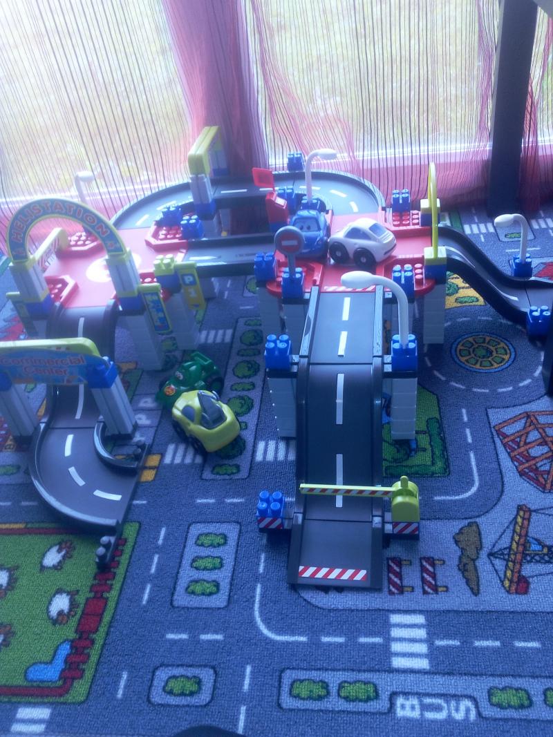 circuit voiture ecoiffier