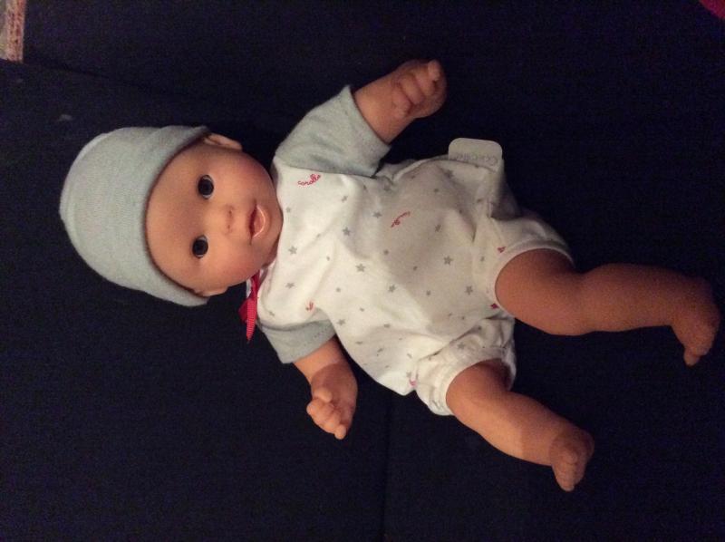 corolle calin bisou