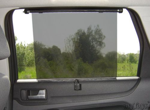 1 rideau pare soleil pour lunette arrière à enrouleur 1 rideau pare soleil pour lunette arrière à enrouleur